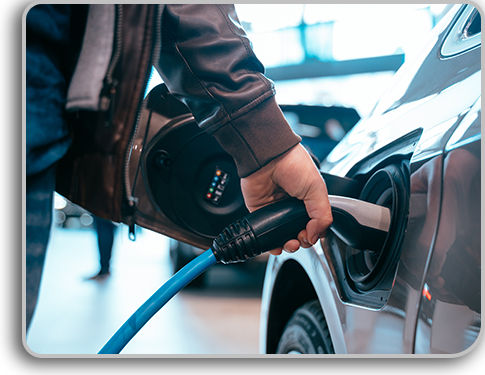 manfueling electriccar